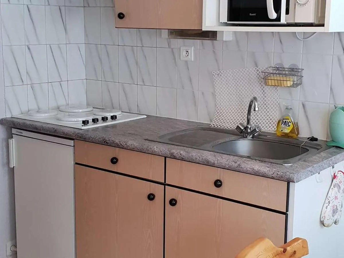 Appartement Cosy T2Bis Pour 4-6 Pers. A Cauterets, Proche Centre, Parking Gratuit, Casier A Skis, Est - Fr-1-234-243