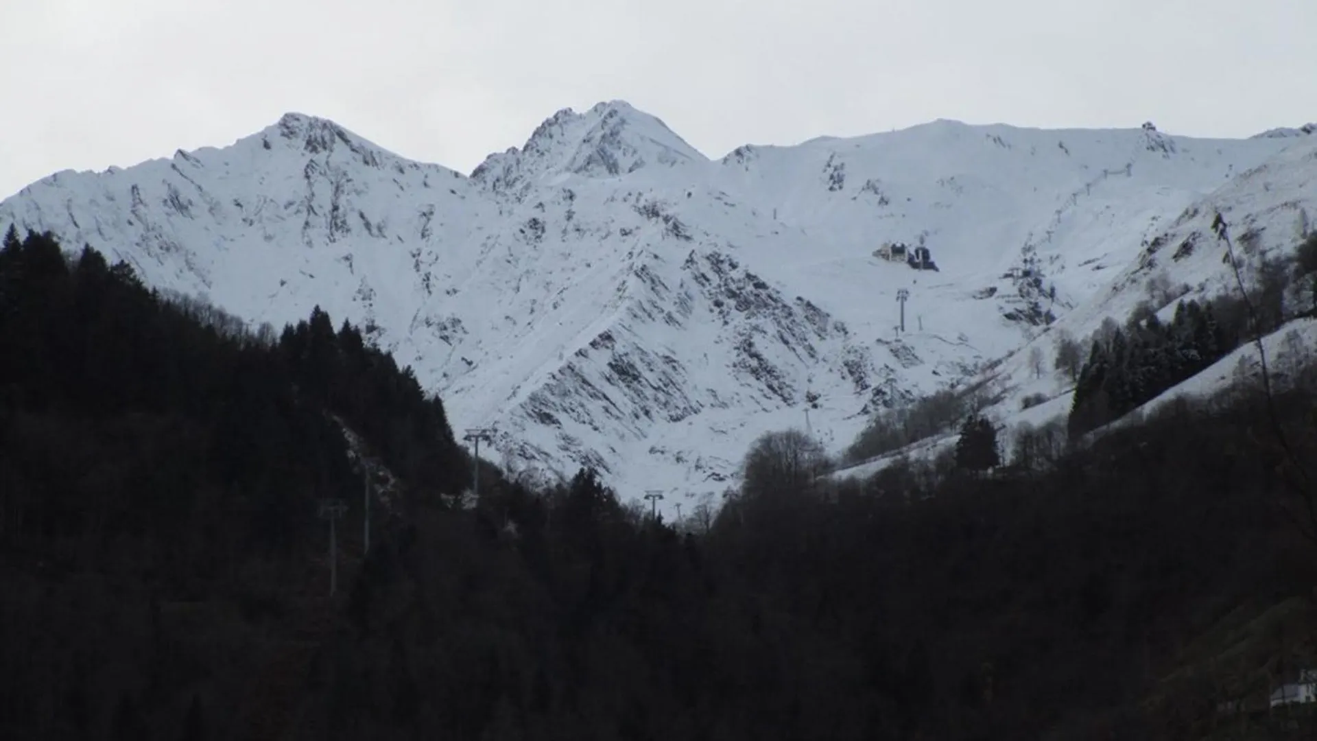 Appartement Cosy T2Bis Pour 4-6 Pers. A Cauterets, Proche Centre, Parking Gratuit, Casier A Skis, Est - Fr-1-234-243